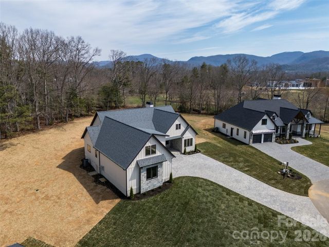 144 Golden Pasture Drive, Fletcher, NC 28732
