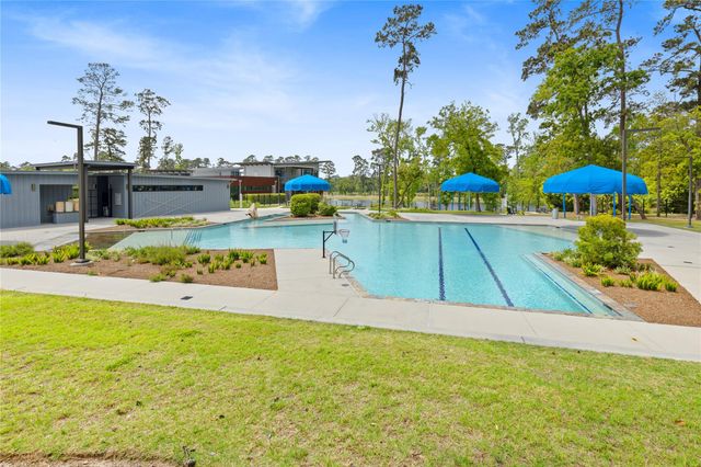 641 Royal Arch Drive, Conroe, TX 77304