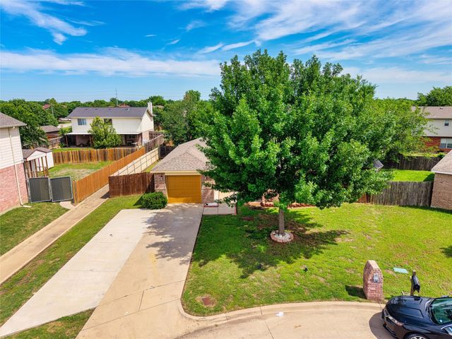 3145 Ronay Drive, Forest Hill, TX 76140