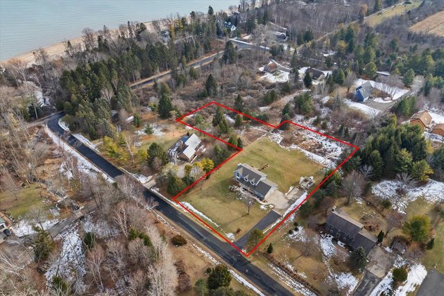 6593 Silver Shores DRIVE, Cedar Grove, WI 53013