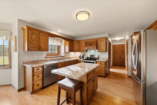 6593 Silver Shores DRIVE, Cedar Grove, WI 53013