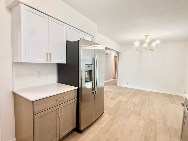 3867 Cedar Terrace Dr., Waterloo, IA 50702