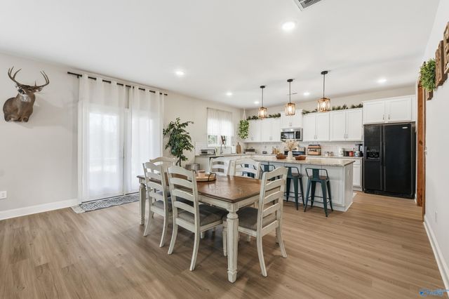 315 Creek Grove Avenue, New Market, AL 35761