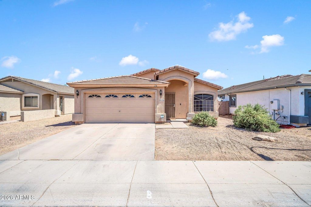 6226 W ILLINI Street, Phoenix, AZ 85043