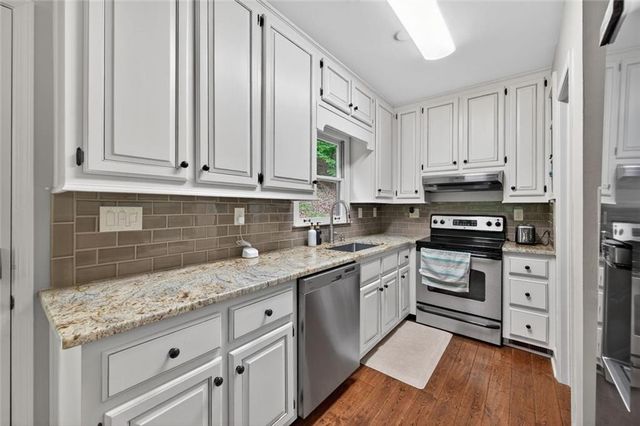 452 Bellflower Drive, Jasper, GA 30143