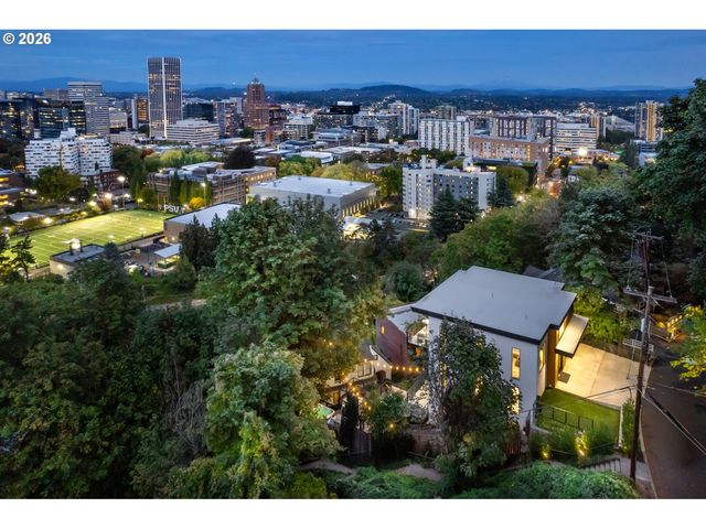 1295 Sw CARDINELL Dr, Portland, OR 97201