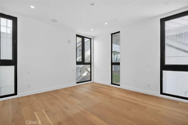 1253 N Sweetzer Avenue 3, West Hollywood, CA 90069