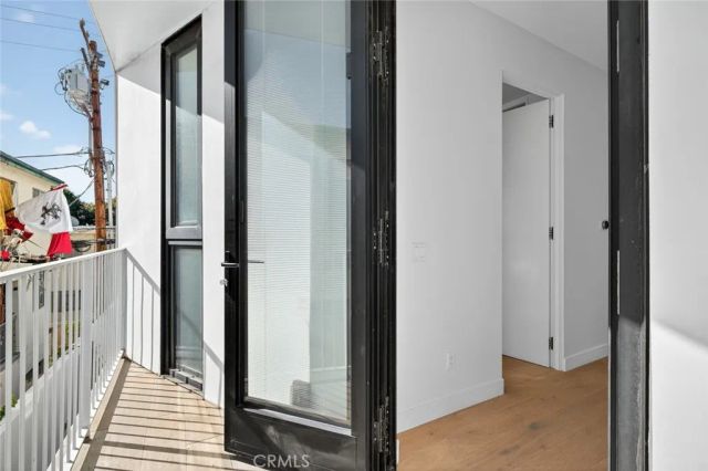 1253 N Sweetzer Avenue 3, West Hollywood, CA 90069