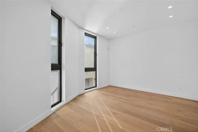 1253 N Sweetzer Avenue 3, West Hollywood, CA 90069