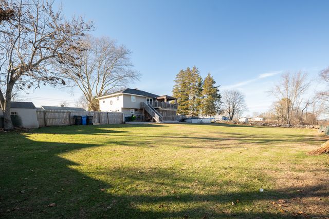 63 Glebas Road, Plainfield, CT 06374