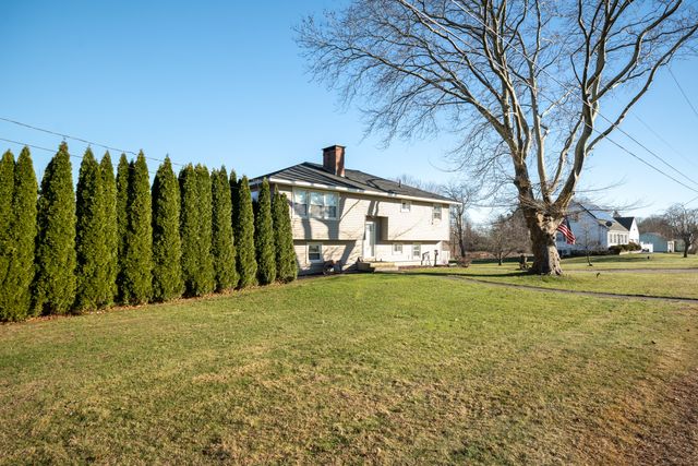 63 Glebas Road, Plainfield, CT 06374