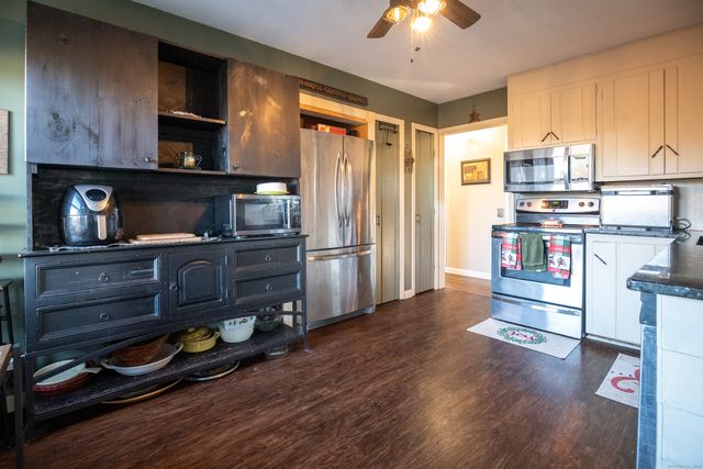 63 Glebas Road, Plainfield, CT 06374