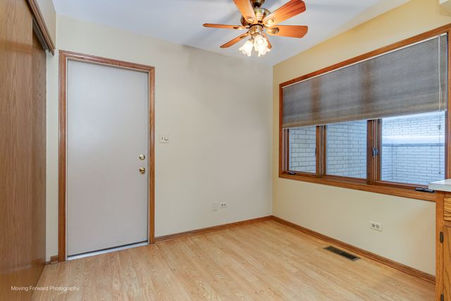 7709 W 158th Court, Orland Park, IL 60462