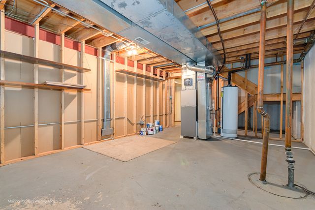 7709 W 158th Court, Orland Park, IL 60462