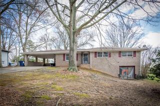 850 Briarwood Trail, Douglasville, GA 30134