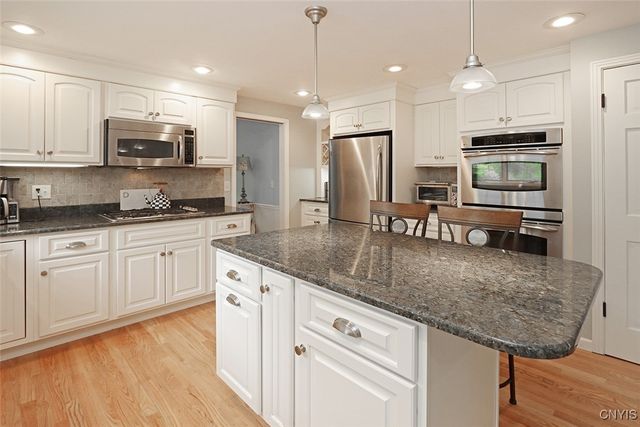 7643 Somerset Lane, Manlius, NY 13104