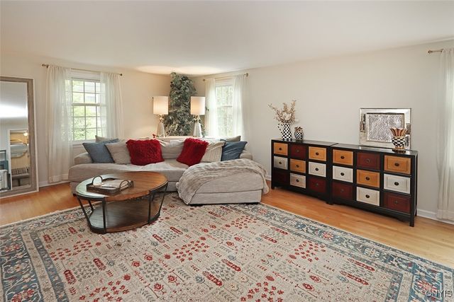 7643 Somerset Lane, Manlius, NY 13104