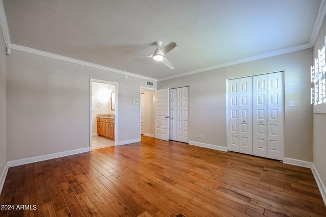 327 E KEIM Drive, Phoenix, AZ 85012