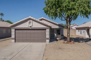 15728 W POST Drive, Surprise, AZ 85374