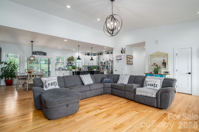 1484 Null Road, Lincolnton, NC 28092