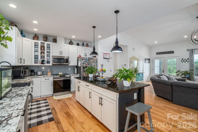 1484 Null Road, Lincolnton, NC 28092