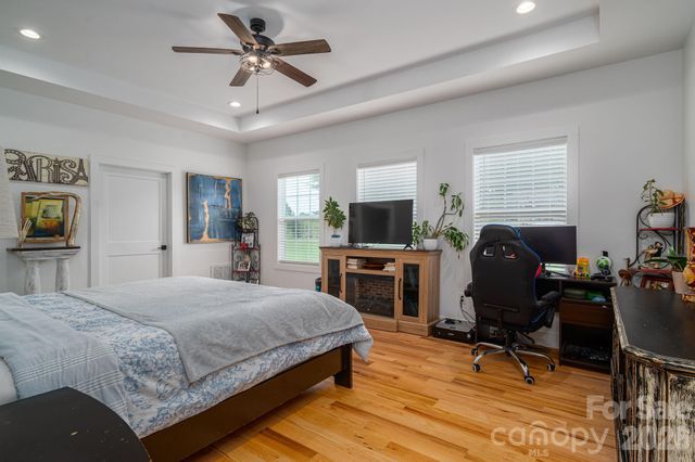 1484 Null Road, Lincolnton, NC 28092