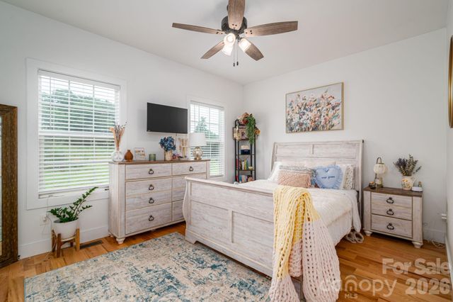 1484 Null Road, Lincolnton, NC 28092