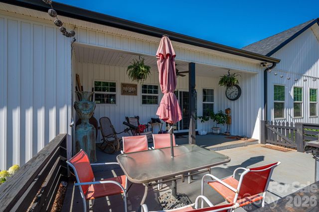 1484 Null Road, Lincolnton, NC 28092
