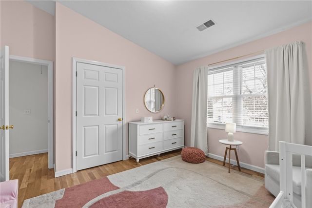 70 Foddering Farm Road, Narragansett, RI 02882