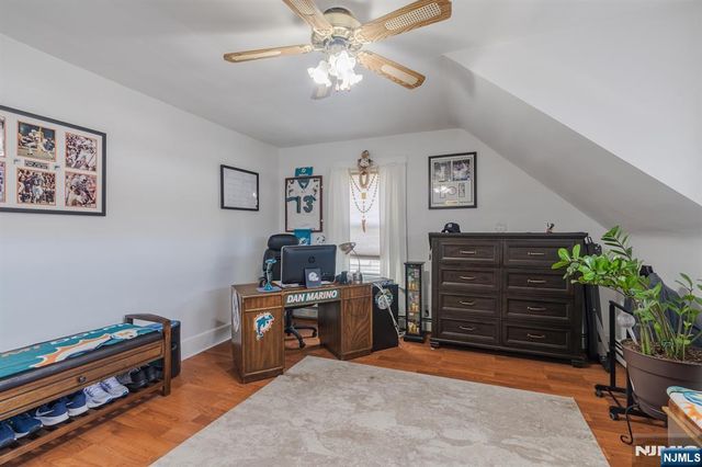 334 Travers Place, Lyndhurst, NJ 07071