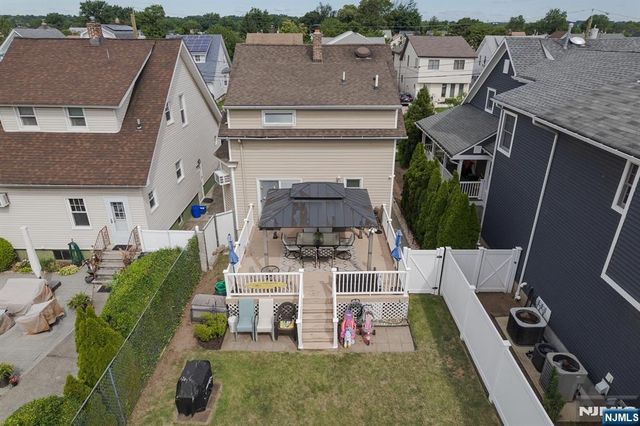334 Travers Place, Lyndhurst, NJ 07071