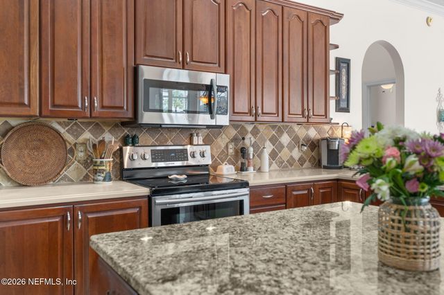 409 TWIN OAKS Lane, Fruit Cove, FL 32259