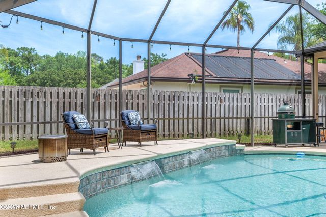 409 TWIN OAKS Lane, Fruit Cove, FL 32259