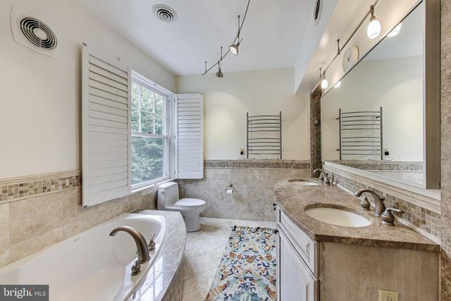 5809 GROSVENOR LN, Bethesda, MD 20814