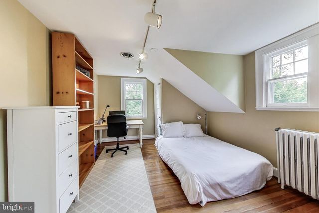 5809 GROSVENOR LN, Bethesda, MD 20814