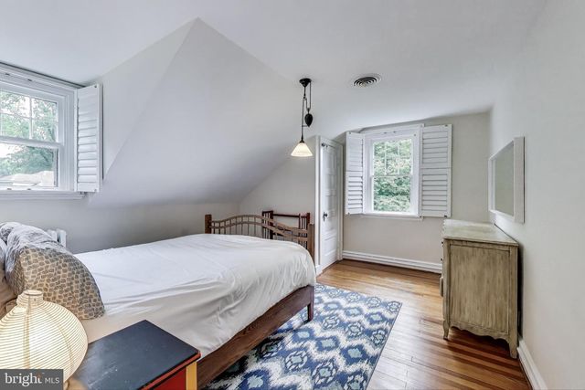 5809 GROSVENOR LN, Bethesda, MD 20814
