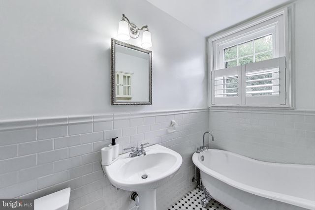 5809 GROSVENOR LN, Bethesda, MD 20814
