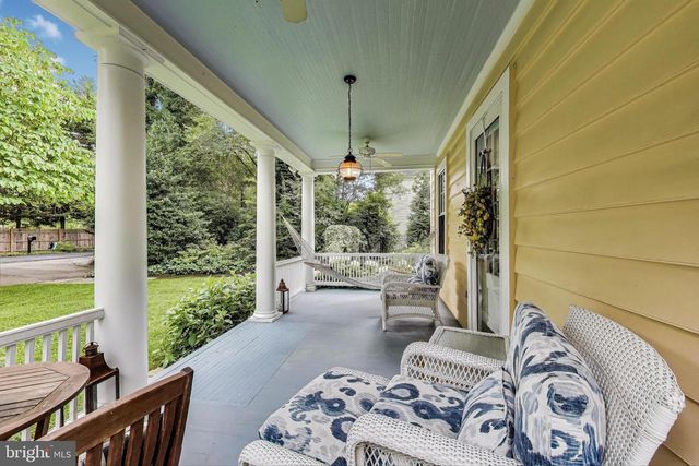 5809 GROSVENOR LN, Bethesda, MD 20814