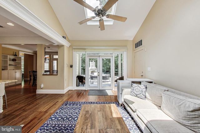 5809 GROSVENOR LN, Bethesda, MD 20814