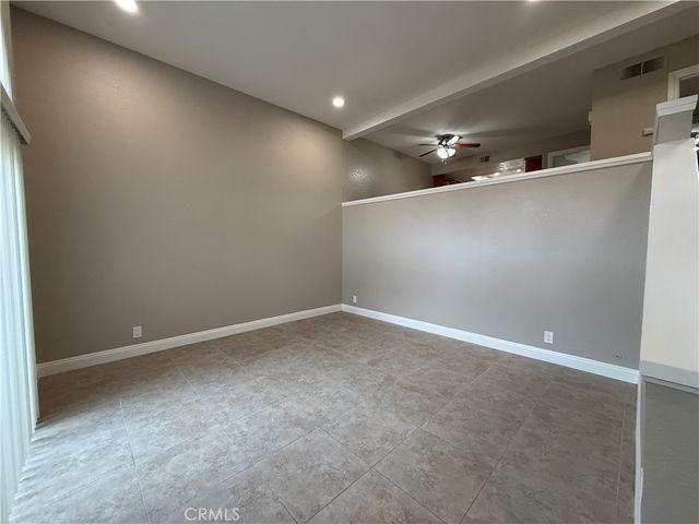 2063 Charle C2, Costa Mesa, CA 92627