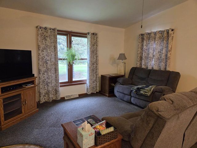 4680 Rutland Road, Brooklyn, WI 53521
