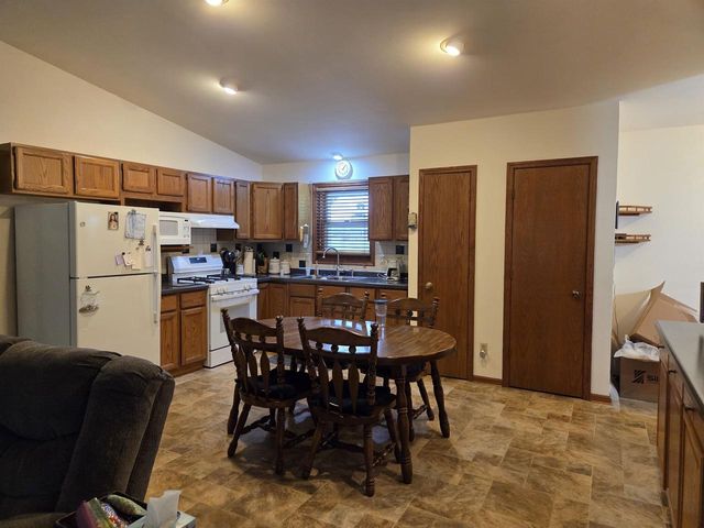 4680 Rutland Road, Brooklyn, WI 53521