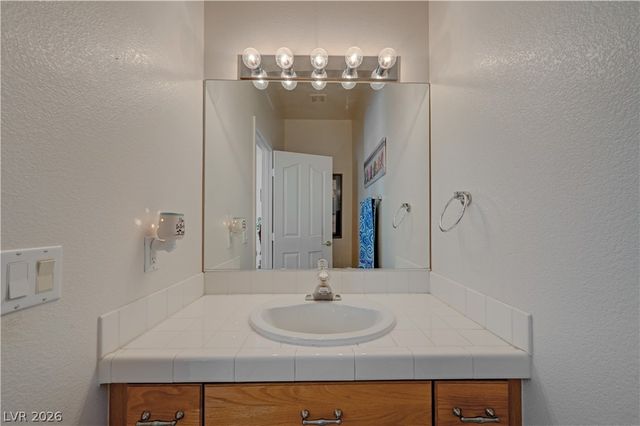 4665 Ashington Street, Las Vegas, NV 89147