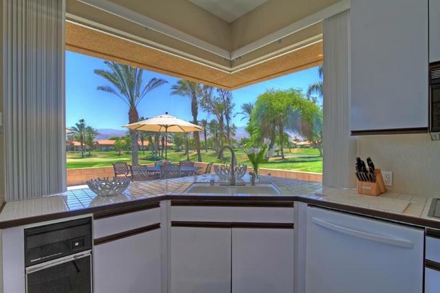65 La Costa Drive, Rancho Mirage, CA 92270