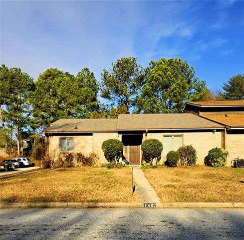 1497 Stoneleigh Circle, Stone Mountain, GA 30088