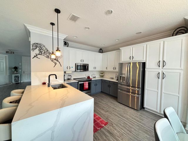 8219 Calabria Lakes Drive, Boynton Beach, FL 33473