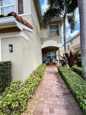 8219 Calabria Lakes Drive, Boynton Beach, FL 33473