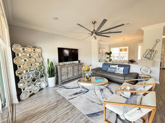 8219 Calabria Lakes Drive, Boynton Beach, FL 33473