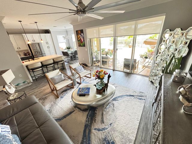 8219 Calabria Lakes Drive, Boynton Beach, FL 33473