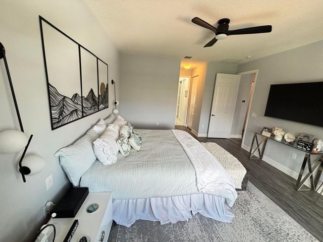 8219 Calabria Lakes Drive, Boynton Beach, FL 33473